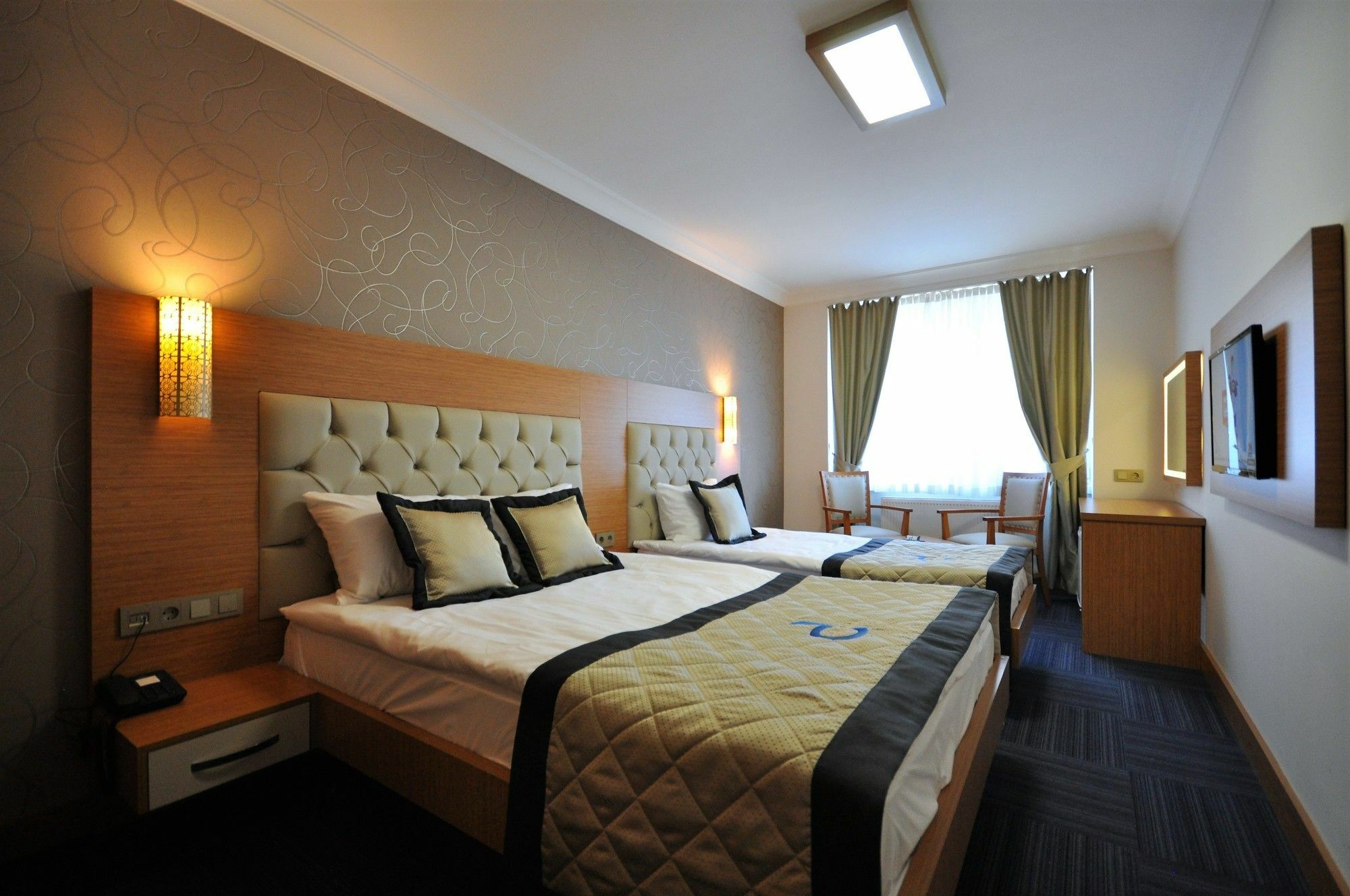 Double Comfort Hotel Анкара Экстерьер фото